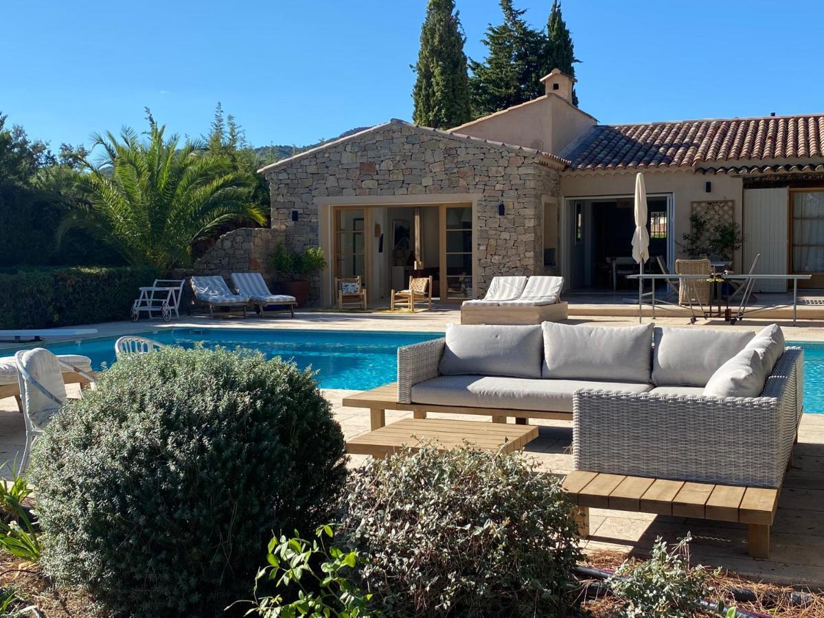 Lovely "Provence" Villa With Sea View, Private Heated Pool, Airco And Beautiful Garden Grimaud Eksteriør billede